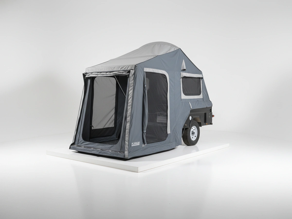 Chase opened side rear opening